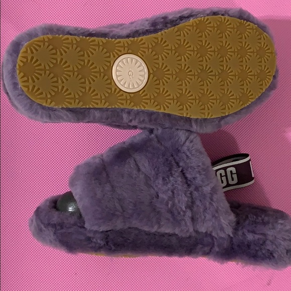 Ugg slides - Picture 2 of 2